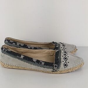 Size 6 womans Beaded Leather wicker moccasin flats shoes House of Harlow 1960